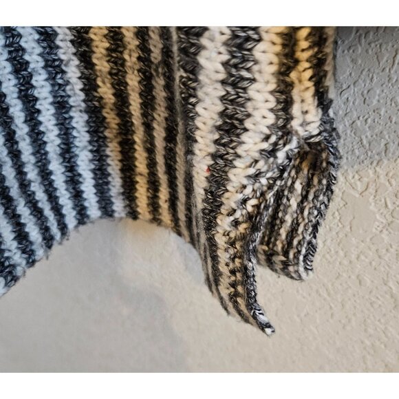 Coldwater Creek Woman SZ PM Varied Stripe Chunky Knit Sweater Tunic Grey & Whit - Picture 3 of 6